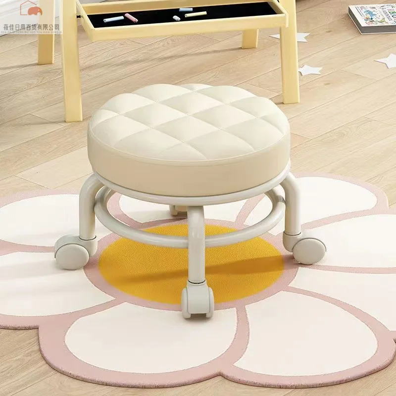 Рисунок 2 - Домашний стул для роликовых коньков