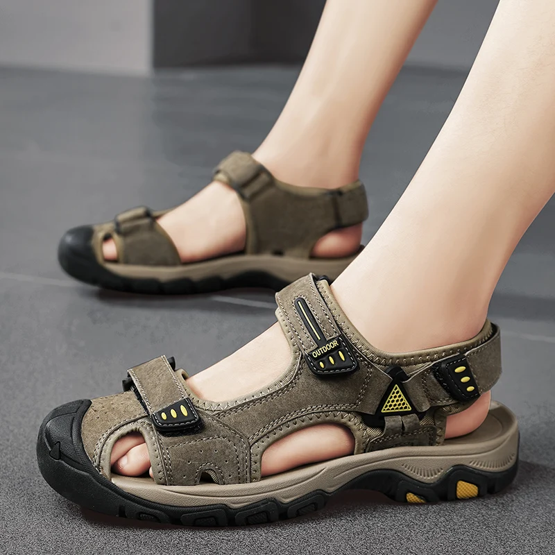 Summer Men's Sports Sandals Outdoor Light Hiking Shoes Closed Toe Non-slip Waterproof Water Shoes Adjustable Men's Slippers sports shoes summer sandals sports slippers