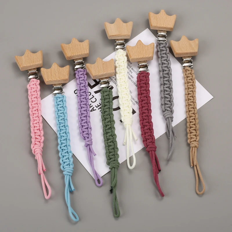 

Simple Handmade Woven Cotton Rope Baby Pacifier Chain Beech Wood Crown Shape Dummy Holder Clip For Baby Teething Nursing Toys
