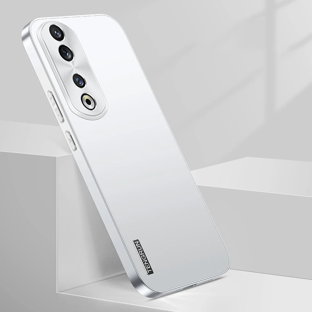 Sleek Ultra-Thin Plastic Case with Aluminum Lens Protection