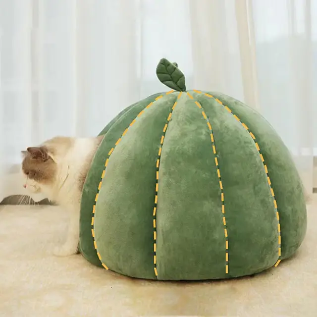 Halloween Thickened Pet Bed Enclosed Cat Nest Warm Cat Bed Pumpkin Shape Pet Sleeping House For Cats Washable Cat Sleeping Bed 3