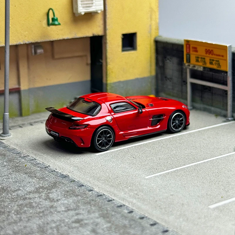 Mercedes-Benz SLS AMG ミニカー レッド 1/18 1/18 Benz SLS AMG Black Series 2013 Red Minichamps Diecast