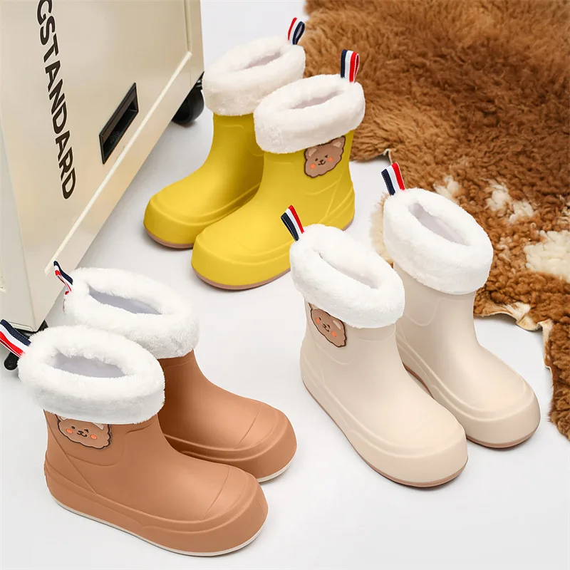 Short-tube Lightweight Rain Boots Fashionable Women's Warm Waterproof Shoes Outdoor Non-slip Soft Sole Wear-resistant Rain Boots