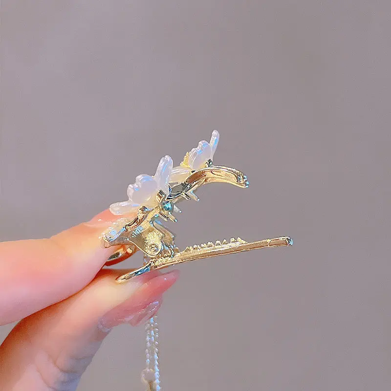 New Fashion Korean Style Alloy Imitation Pearl Grab Clip For Girl Women Shining Flower Tassel Chain Shark Hair Clips