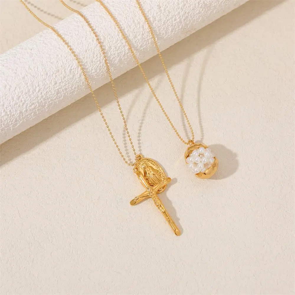 Gold Plated Crucifix Suffering Jesus Pendant Oval Miraculous Medal Cross Necklace for Women Chunky Geometric Pearl Choker Bijoux