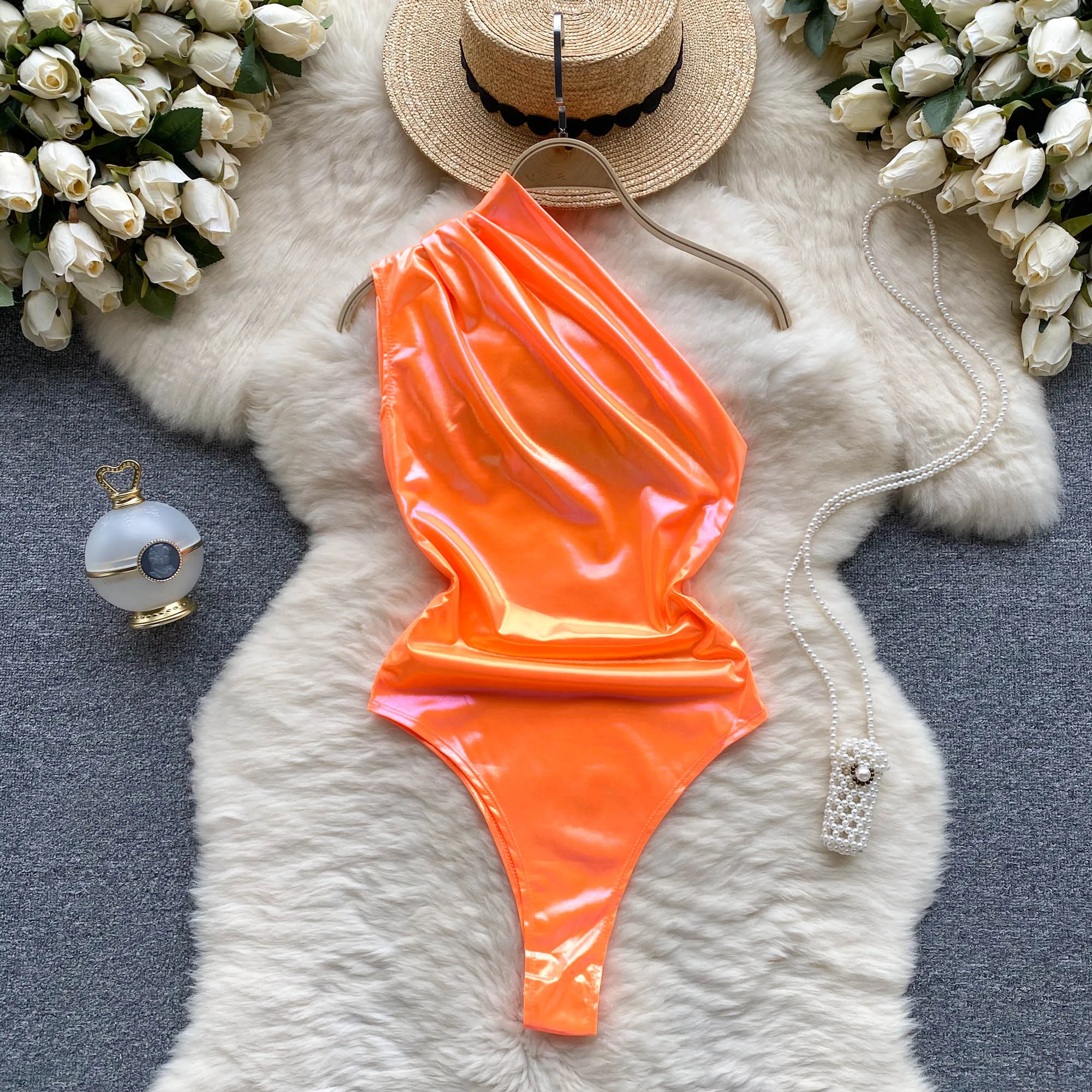 Summer Trend One Shoulder Slash Neck Women's Swimsuit Slim Sexy Bright Leather Beach Party Wear Playsuit Open Crotch Swimwear