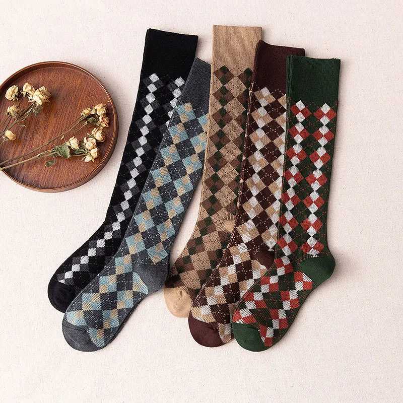 New retro knee socks Japanese diamond plaid cotton calf socks