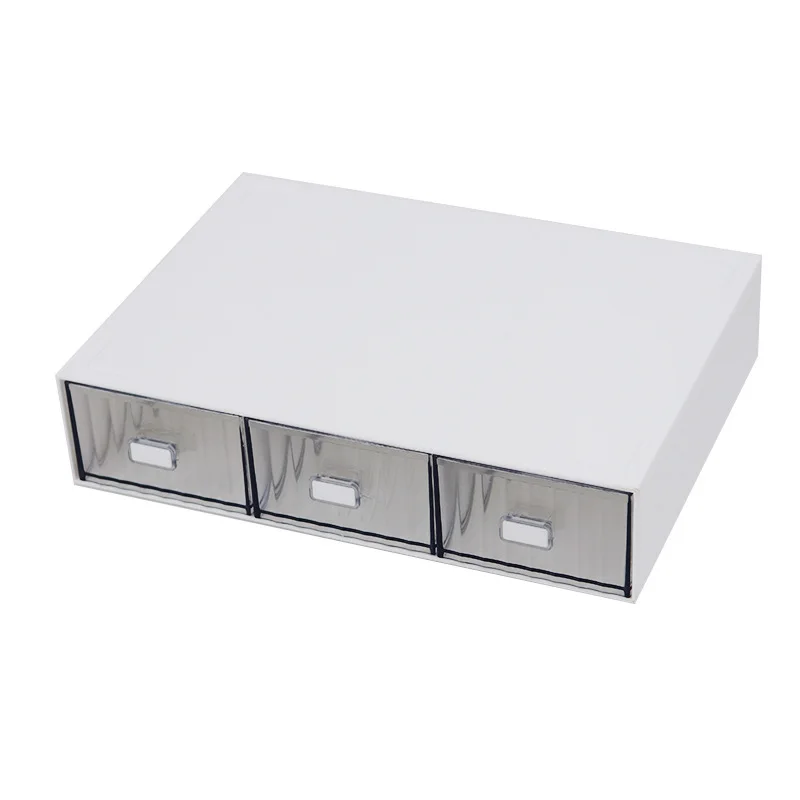Striped white 3 gird