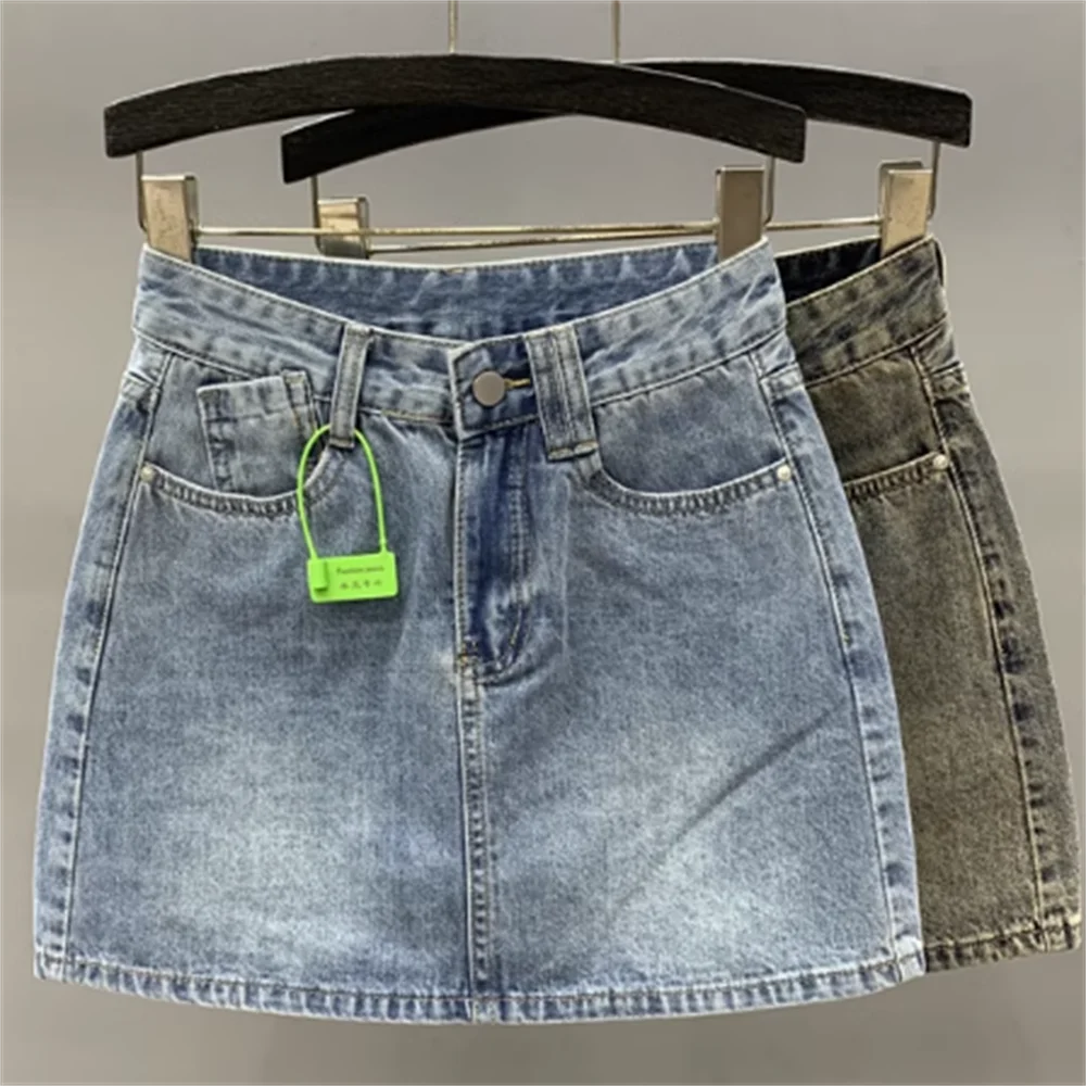 

Юбка женская джинсовая трапециевидная с высокой талией и эффектом потертости