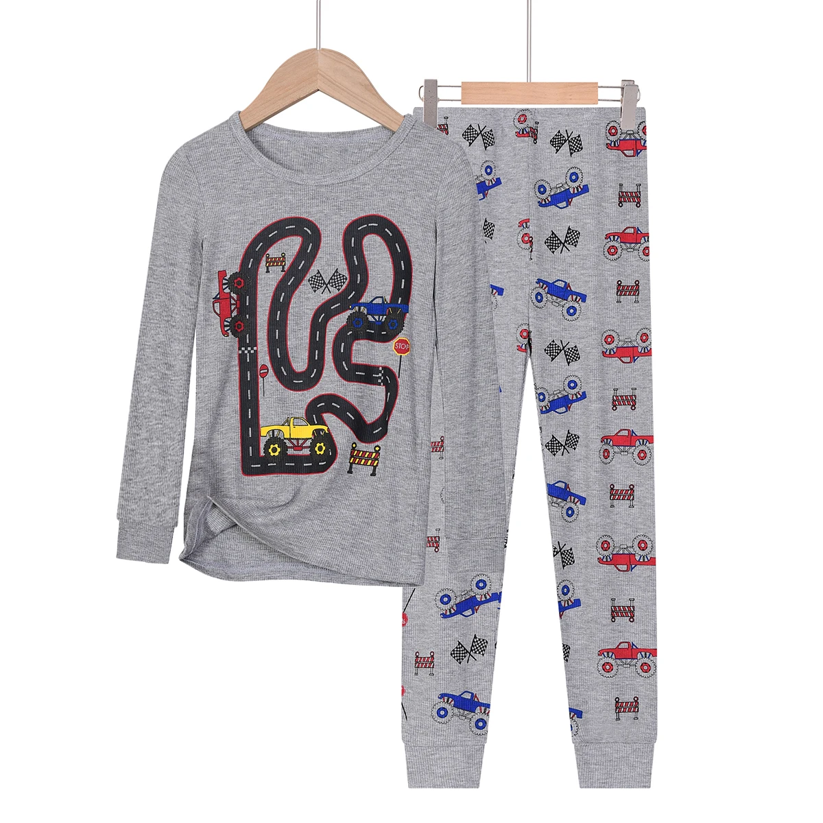 طقم بيجامة ضيقة للأولاد بأكمام طويلة بنمط مسار السباق باللون الرمادي، مناسبة للأعمار من 3 إلى 9 سنوات