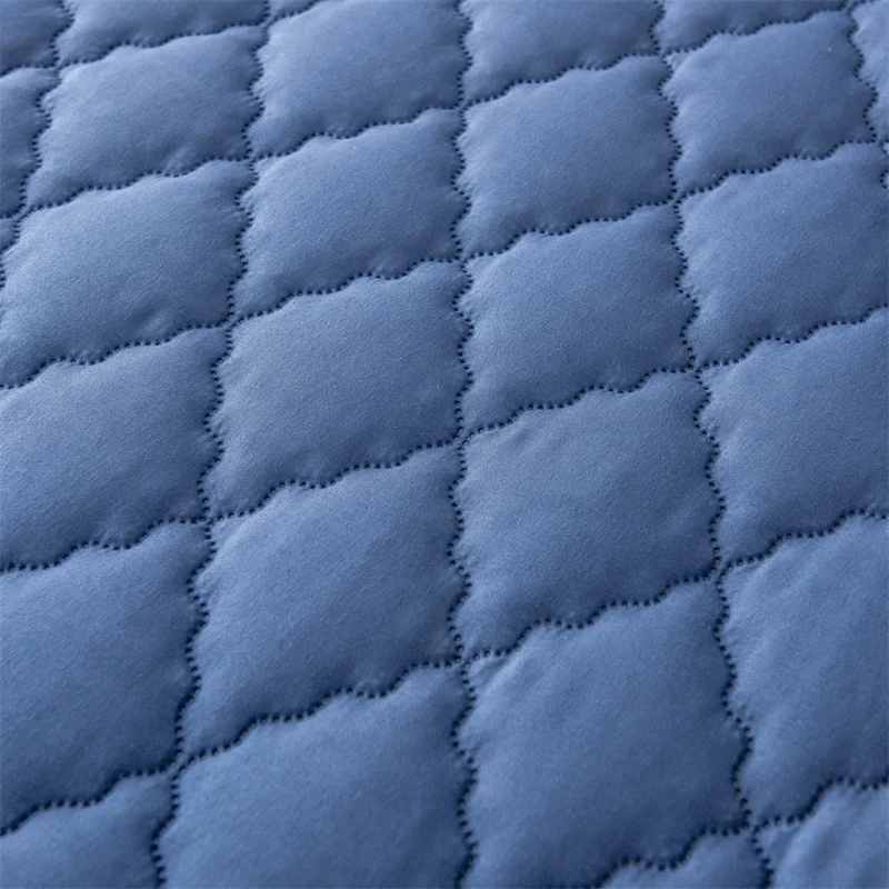Waterproof Hypoallergenic Breathable Fitted Mattress Protector 3