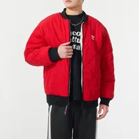 Adidas a recouvert la veste de survêtement décontractée et ample en laine d'agneau des deux côtés du modèle IX4214. 3
