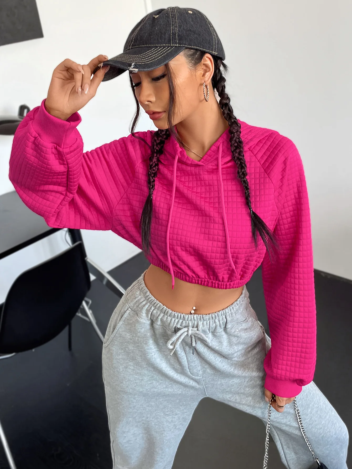 

LaModa-Women's Autumn and Winter Hooded Long-sleeved Navel-baring Short Versatile Women's Sweatshirt Y2k Kitty Stitch Traf