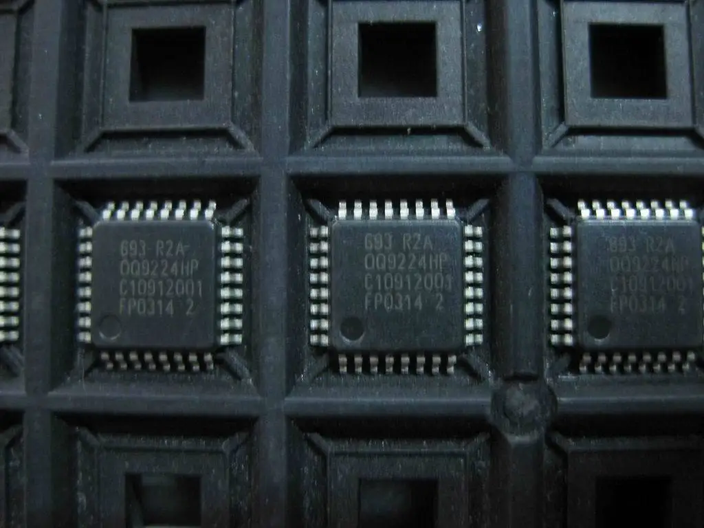 

Free shipping OQ9224HP OQ9224HP/C2 QFP-32 10pcs Please leave a message