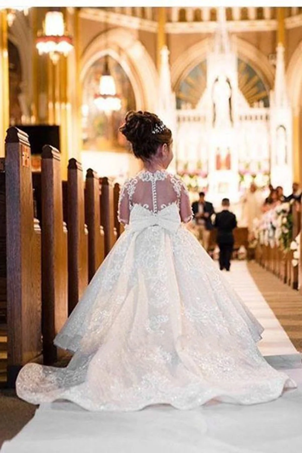 New Princess Lace Flower Girl Dresses Long Sleeves Floor Length Pageant Dresses First Communion Dresses Ball Gowns For Girl