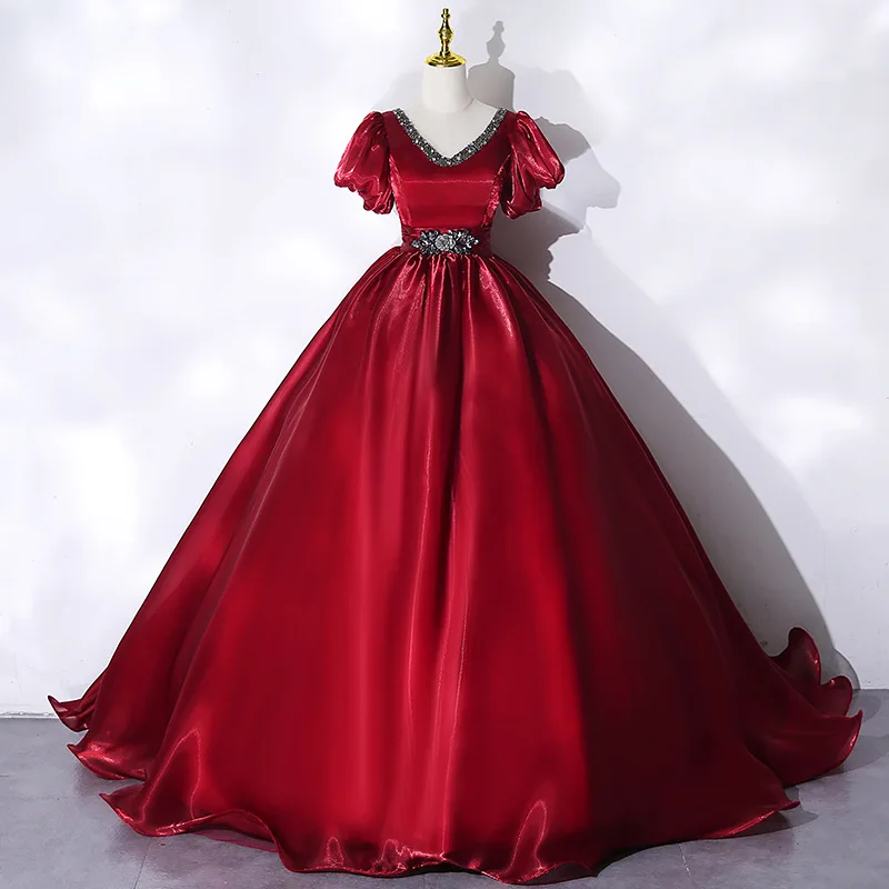 

Vintage Wine Red Quinceanera Dresses New Fashion V-neck Long Puffy Dresses For Prom Simple Luxury Ball Gown With Puff Sleeves
