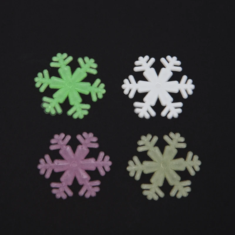 50Pcs 3D Luminous Snowflake Glow In The Dark Light Home Garden Fluorescent Decal