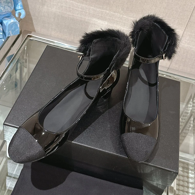 

New Luxury Round Toe Lady Pumps Shoes 2023 High Quality Vintage Classic Female High Heels Fall Winter Furry Footwear Zapatos