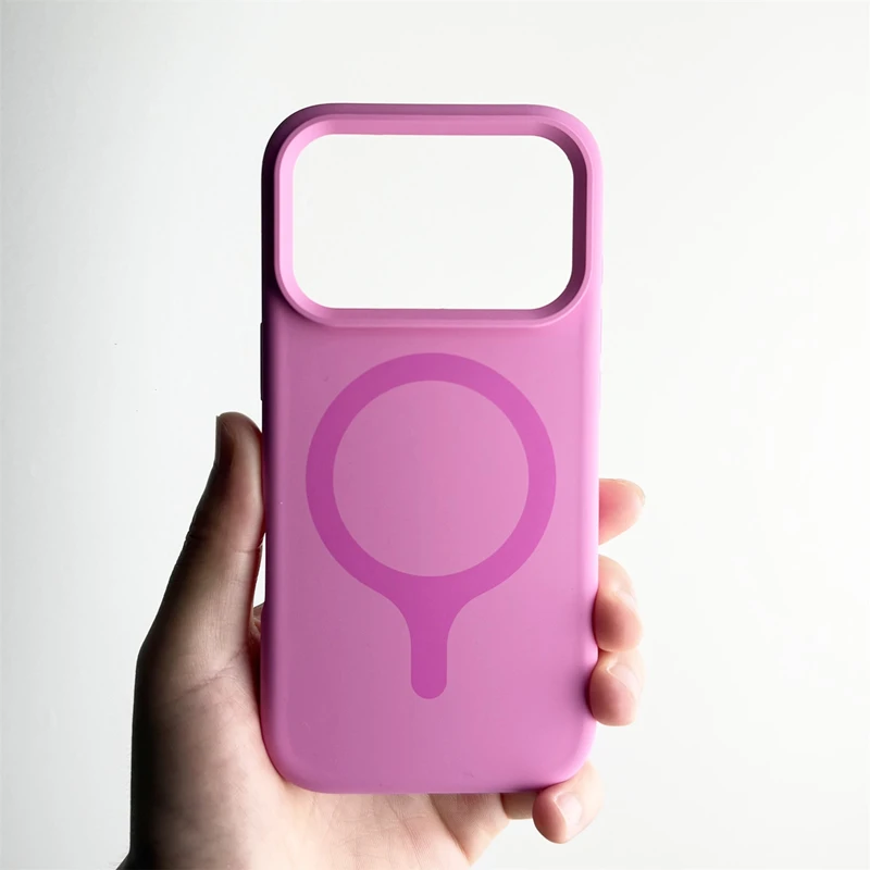 Magnetic Liquid Silicone Shockproof Phone Case with Wireless Charging Compatibility