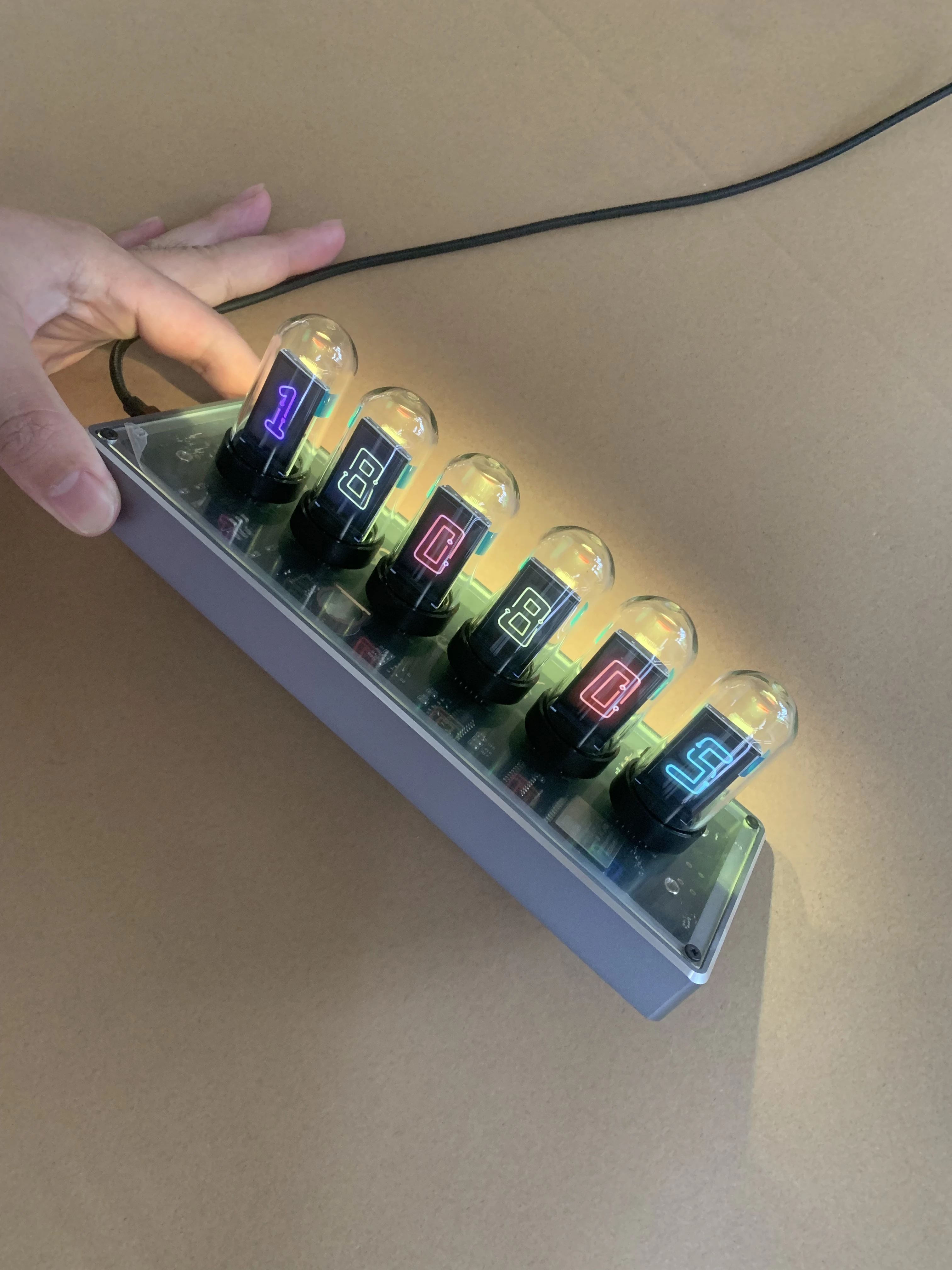 Destiny Stone Gate IPS Nixie Clock Cyberpunk Aluminum Alloy Computer Desktop Ornament Digital Glow Nixie Tube Clock Aluminium alloy  