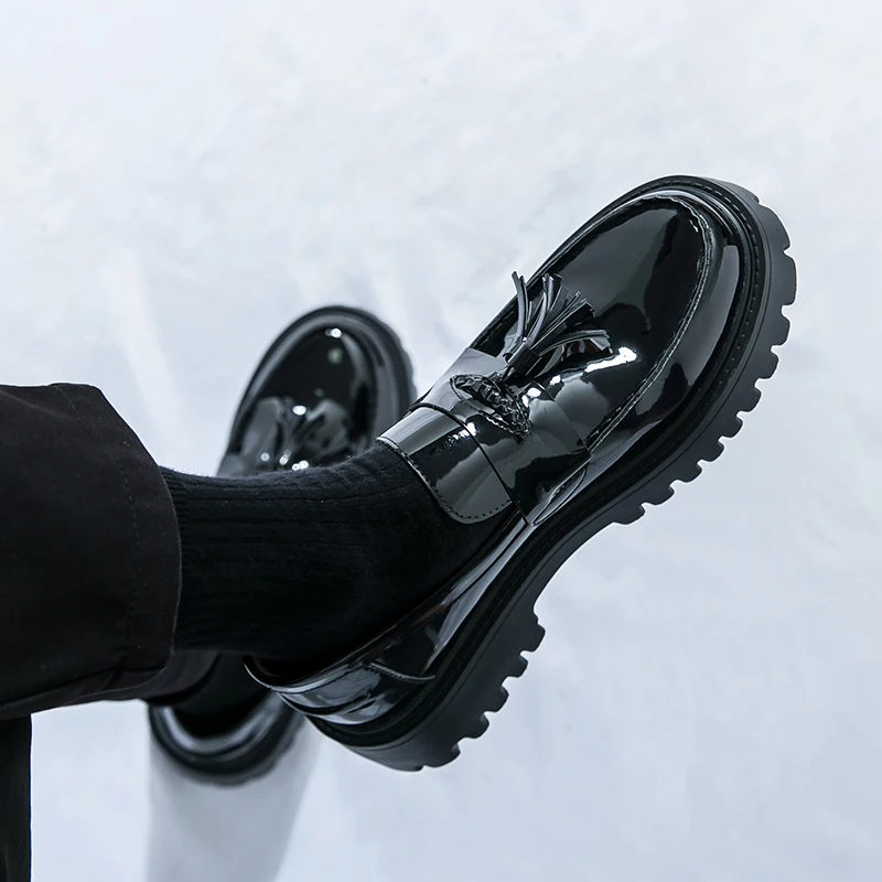 Casual Shoes Mens Comfortable Driving Loafers Light Moccasins Men Fashion Sequins Bling Party Wedding Black Dress Flats Tassel 5
