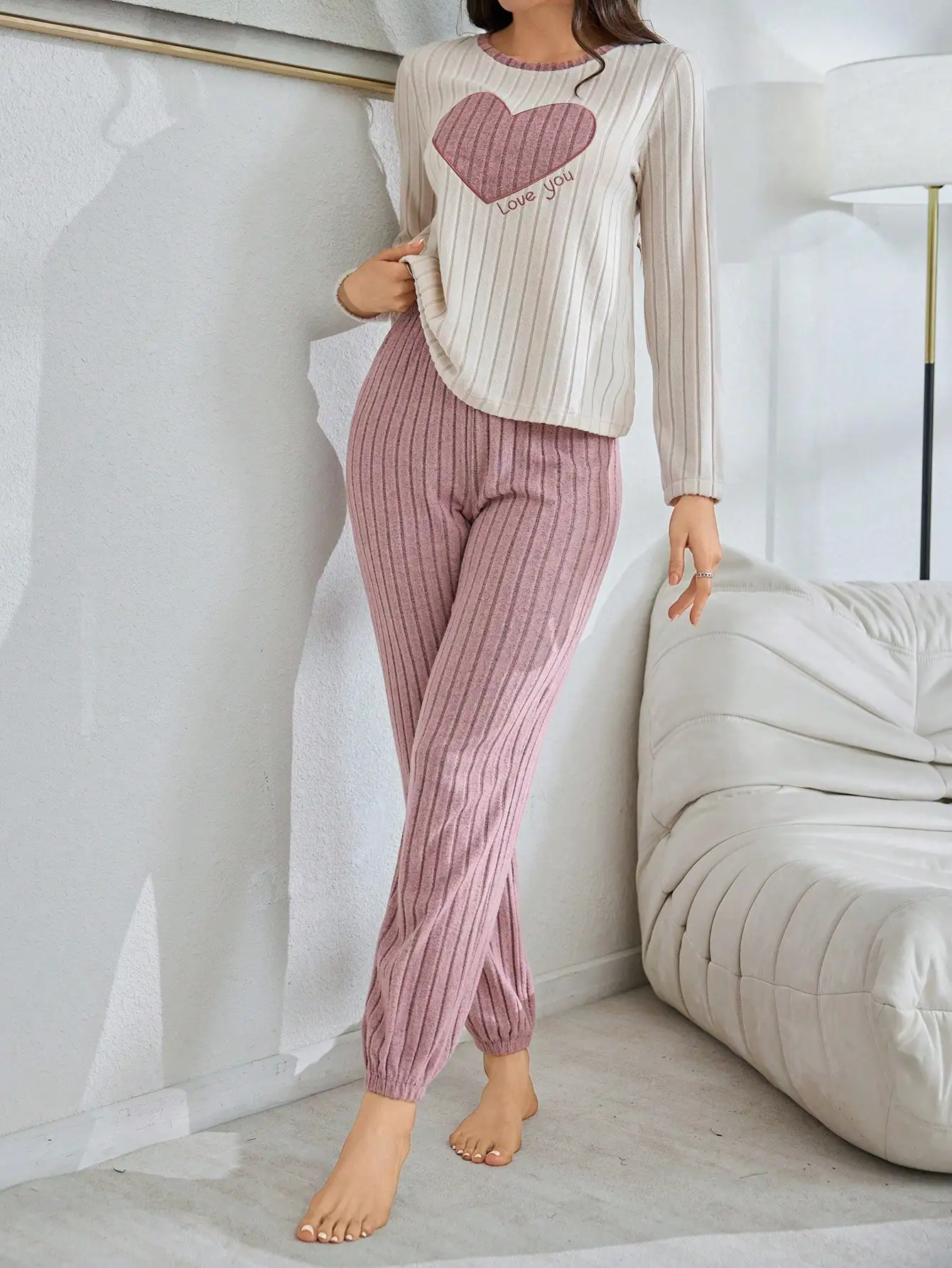 2pcs Plush Heart Embroidered Lounge Set for Women, Cozy Autumn Winter Pajama Pants & Top