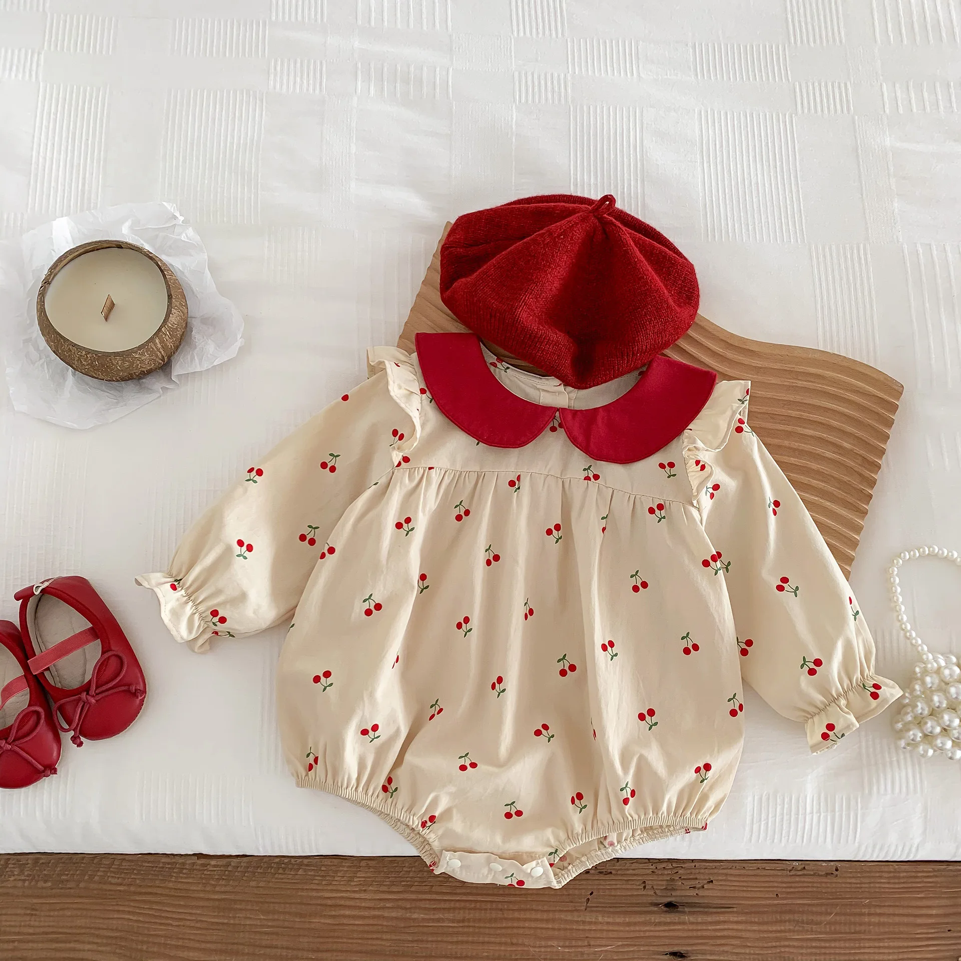 New 2024 Autumn Baby Clothes Sweet Cherry Printed Girls Bodysuit Newborn Peter Pan Collar Princess Clothing Toddler One Piece 2