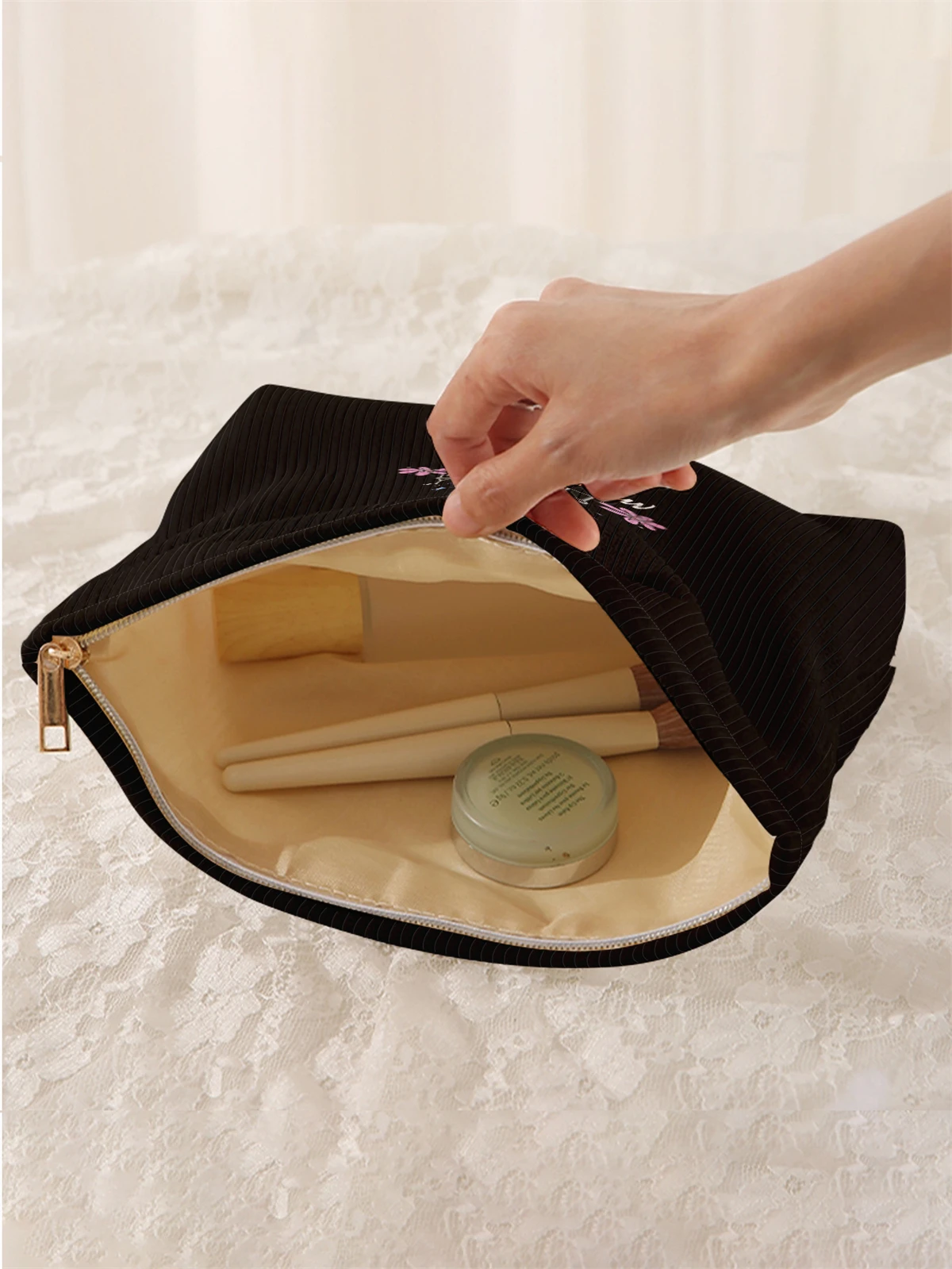 1 castle patterned corduroy makeup bag, lightweight zipper makeup storage box, multifunctional bag with lining