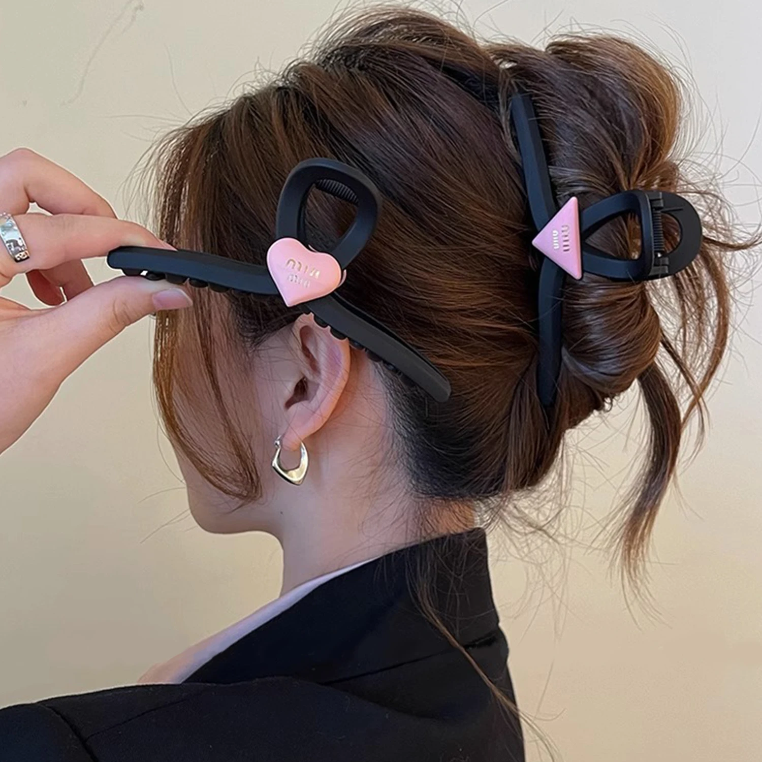

Retro Cross Hair Clip Triangle Large Barrette Heart Crab Hair Claw Clip Bath Clip Ponytail Clip For Women Girls Hair Accessories