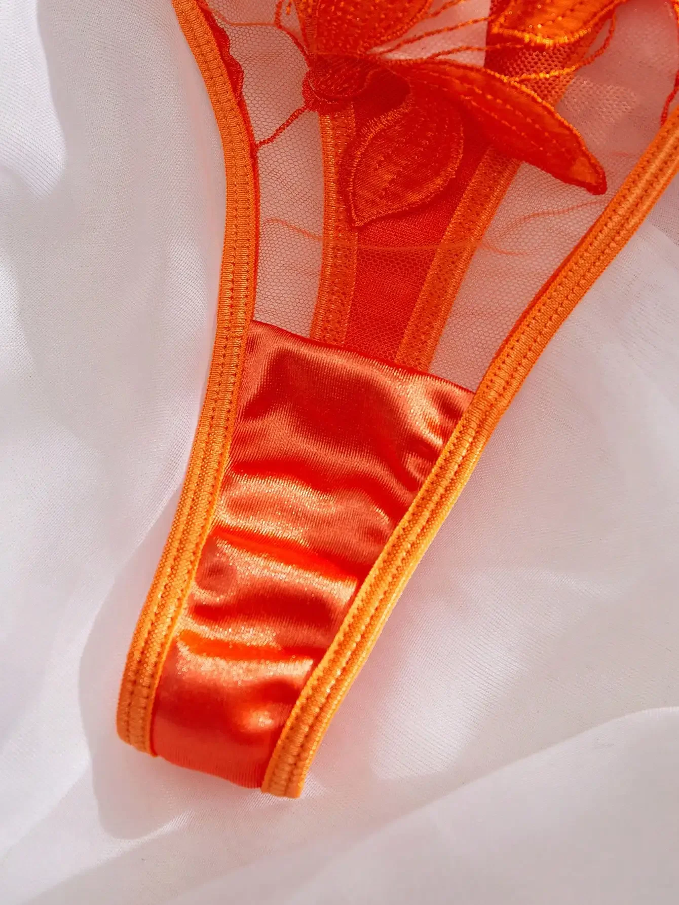 Women Lingerie Set Sexy Lace Underwire Push Up Lingerie Contour Bra And Panty Sets Gathering Chest Underwear Embroidery Bralette Set