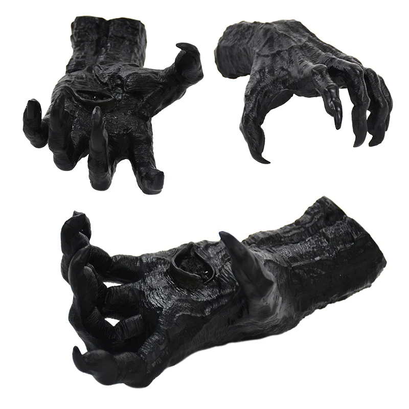 

Witch Hand Wall Hanging Statue Resin Retro Aesthetic Art Sculpture Halloween Devil Hand Claw Resin Decoration Jewelry Display