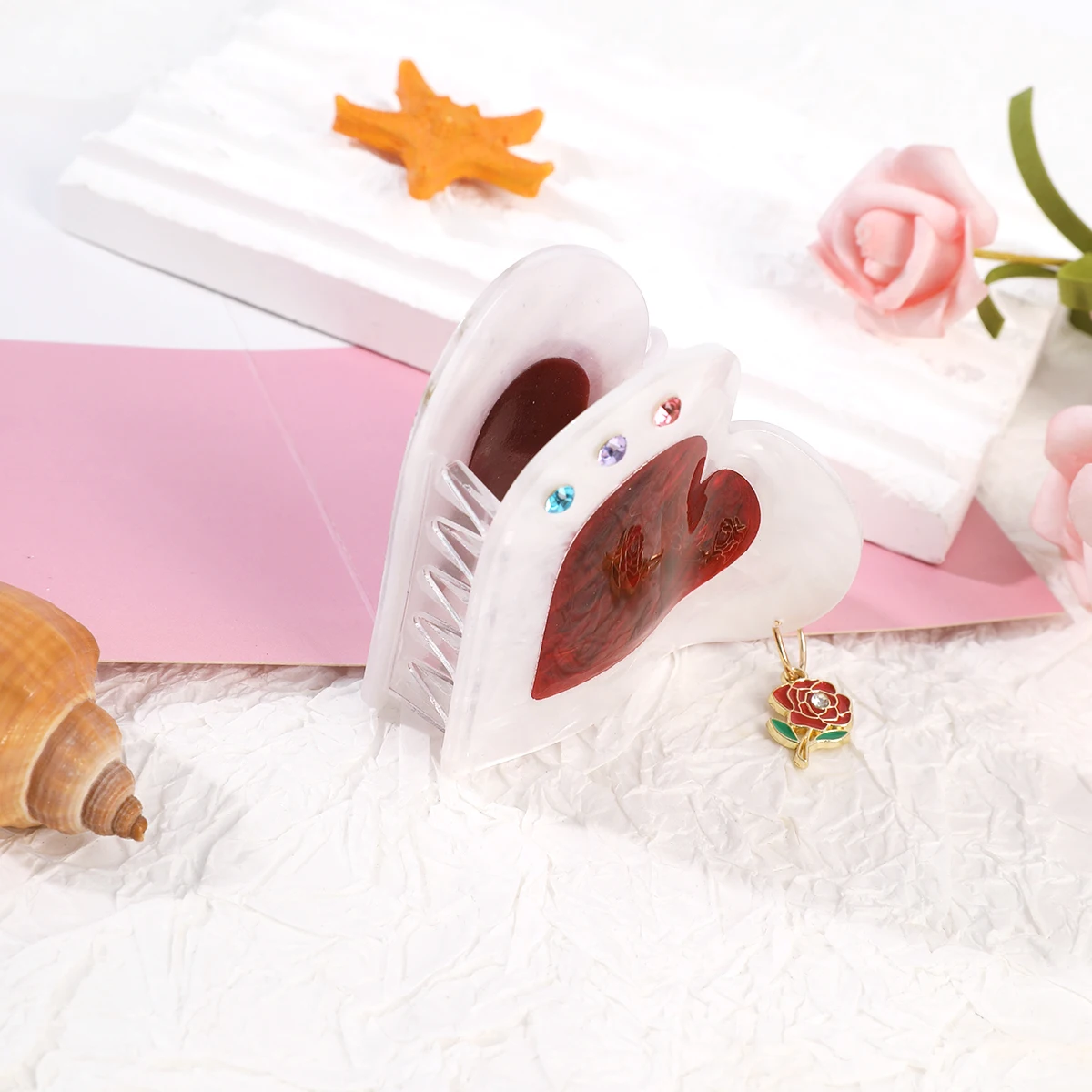 1pc Elegant Hair Claw Crab Women Girls New Headwear Hairpins Shark Clip Cute Heart Shaped Hair Clips Barrettes Hair Accessories