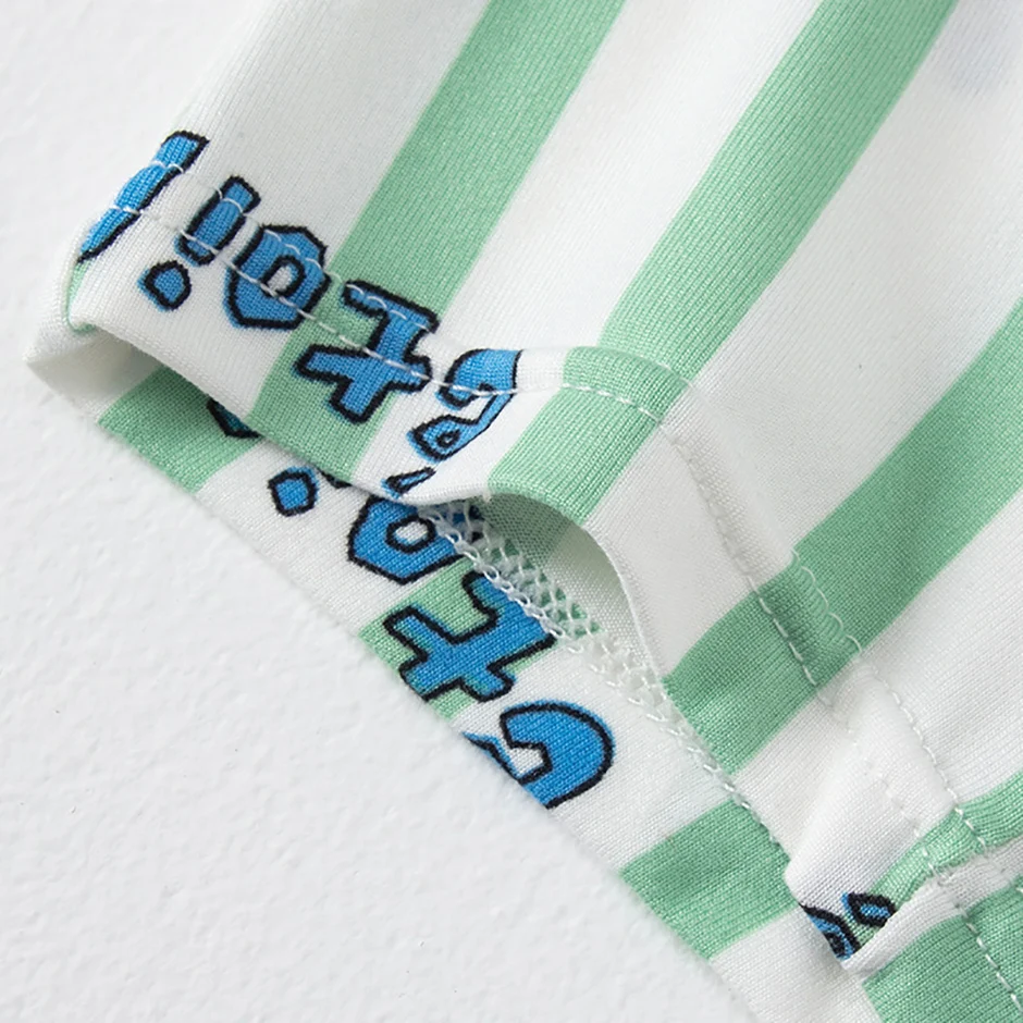 4-teilige Jungen-Unterwäsche mit lustigem Aufdruck, niedliche Unterwäsche, einfache, bequeme Shorts für Studenten, lockere, atmungsaktive, mehrfarbige Mischung und passende Kinderboxen – Detail 9