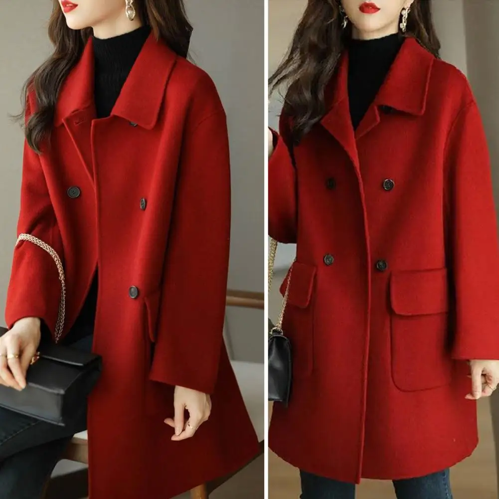

Double Breasted Design: This is a double breasted coat that will protect you from strong winds.