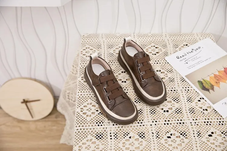 leather sneakers - true-deals-club
