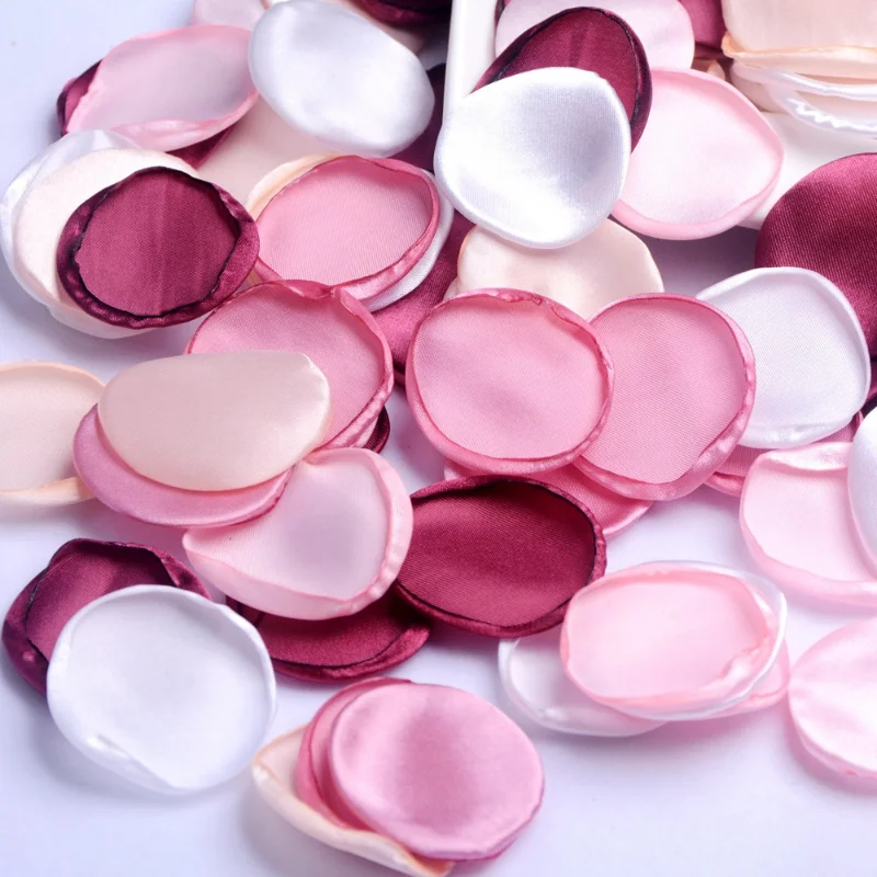 200Pcs/Bag More Colors Silk Satin Rose Petals Handmade Flowers Decoration Mariage Salle Marriage Party Wedding Accessories