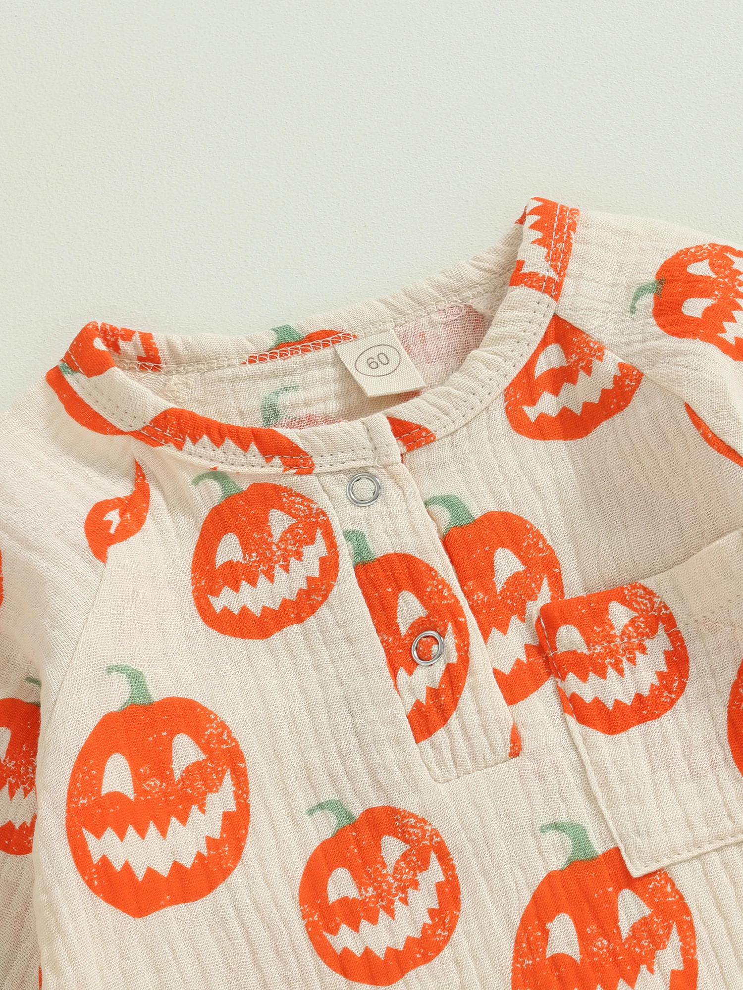 

Adorable Pumpkin Long Sleeve Romper Jumpsuit for Infant Baby Boys and Girls - Perfect Halloween Outfit for Your Little One