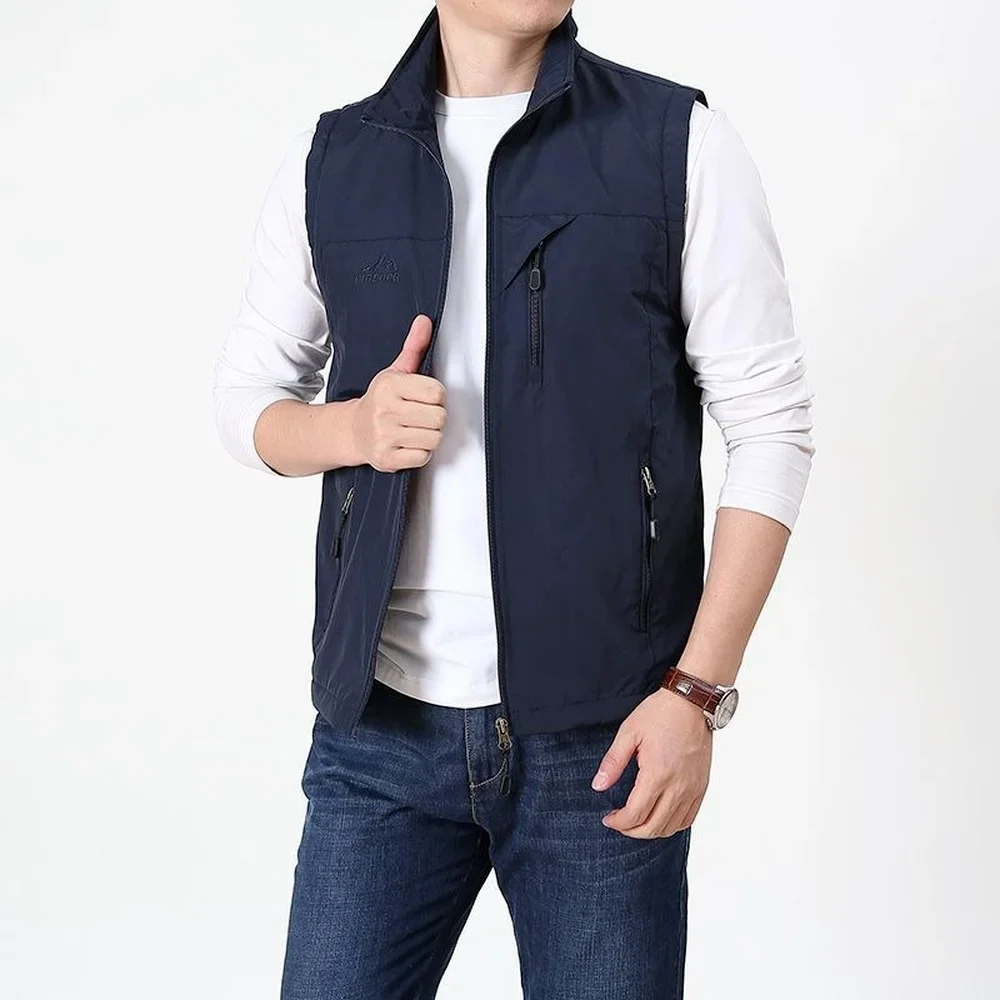 Men Outdoor Casual Sleeveless Vests And Jackets