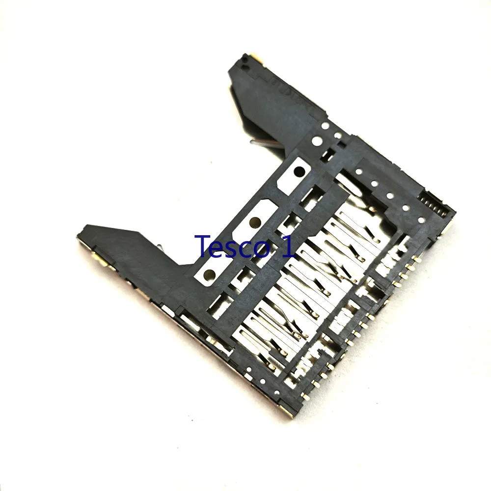 Camera memory card holder for Nikon D7500 etc.