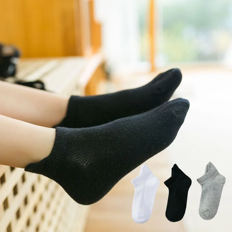 Black and white children's socks spring and summer with breathable mesh versatile cotton socks for boys girls and student summer thin boat socks for boys and girls breathable socks for children and students