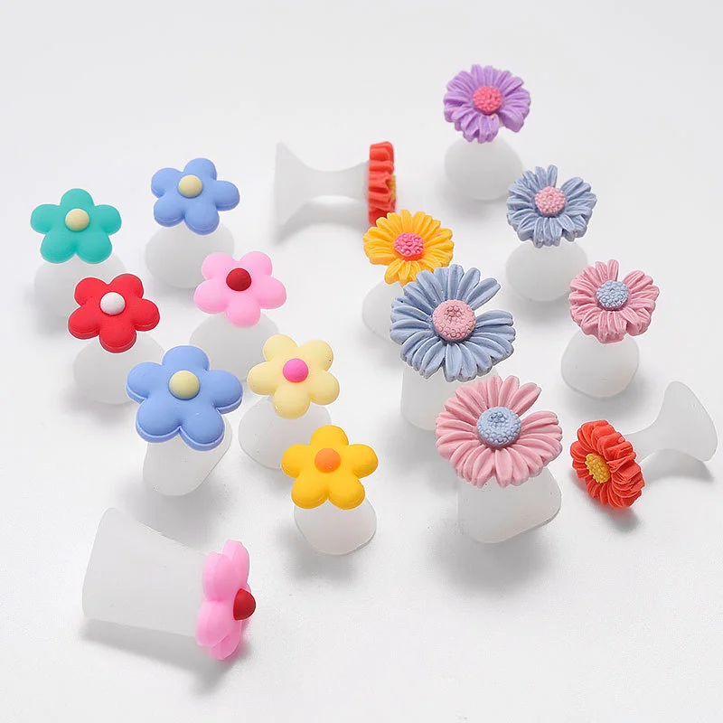 Silicone Toe Separator for Feet Apply Nail Polish During Pedicure Pearl Flower Nail Art Pedicure Manicure Hand Foot Separator