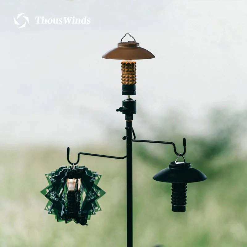야외 생활의 필수품 - Thous Winds 캠핑 랜턴 스탠드