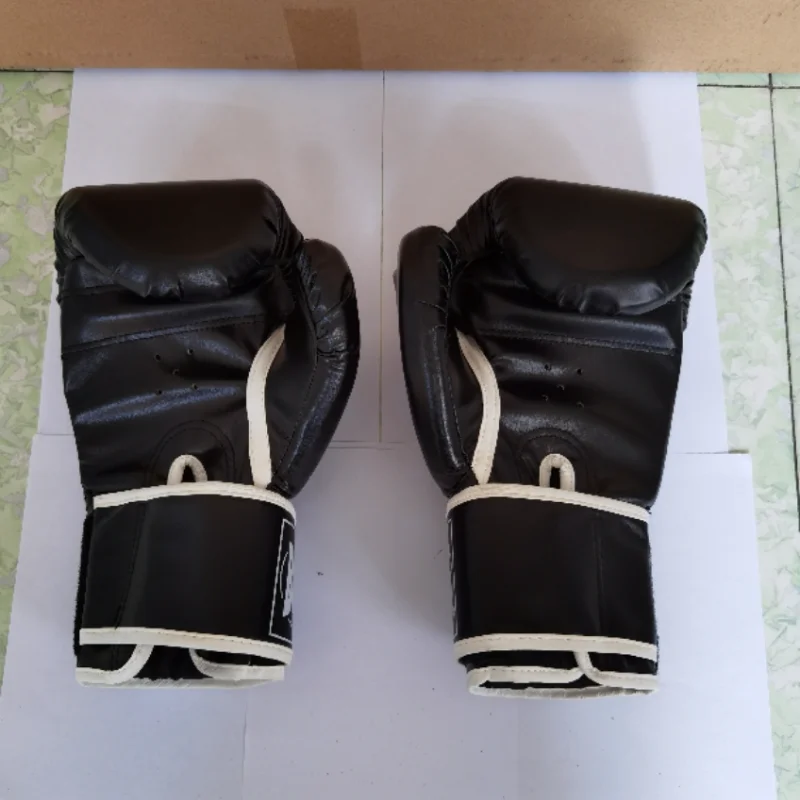 Men's  Boxing Gloves MMA Boxing Gloves Kick Boxing Karate Muay Thai Mixed Fighting Gloves Kick Boxing Training Gloves