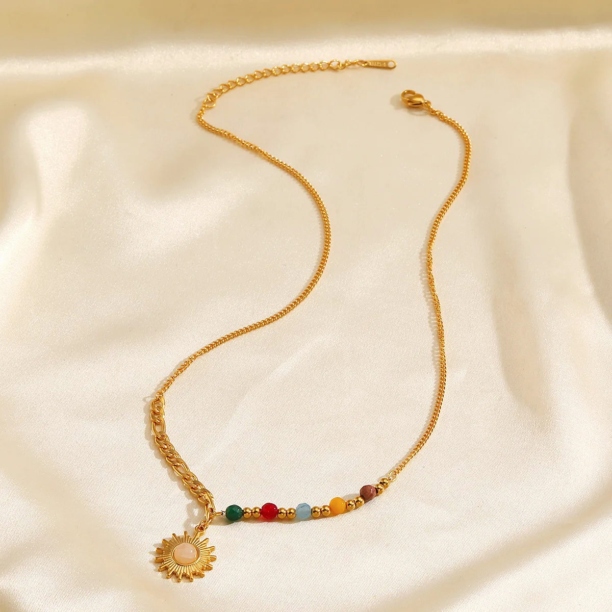 Boho Handmade Weave Beads Necklace Pink Opal Metal Sun Pendant Multicolour Beads Metal Chain Crystal Necklace Trend Jewelry 2025