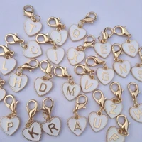 Exquisite Heart Letter Keychain For Women White Gold Color Bag Pendant Car Keyring Fashion Backpack Charm Decor Accessories Gift