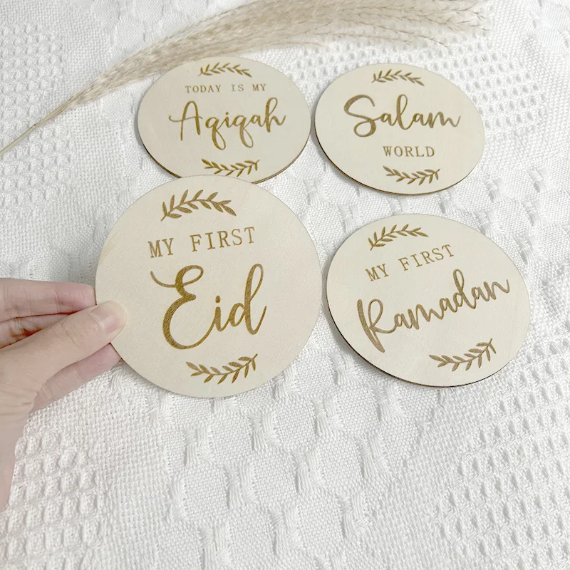 이슬람 마일스톤 카드 이슬람 출생 발표 Salam 세계 최초의 Eid 라마단 Aqiqah 사진 소품 베이비 샤워 Eid al-Fitr 선물