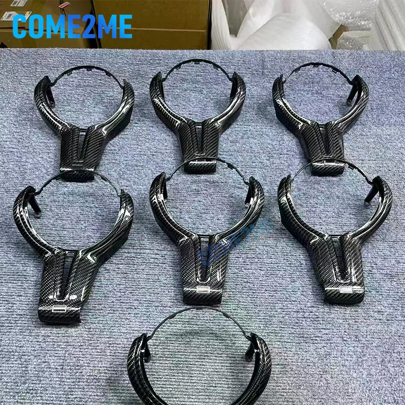 BMW M 시리즈 F80 F82 F10 F06 F12 F13 F15 F16에 적합한 다채로운 선택 가능한 스티어링 휠 커버