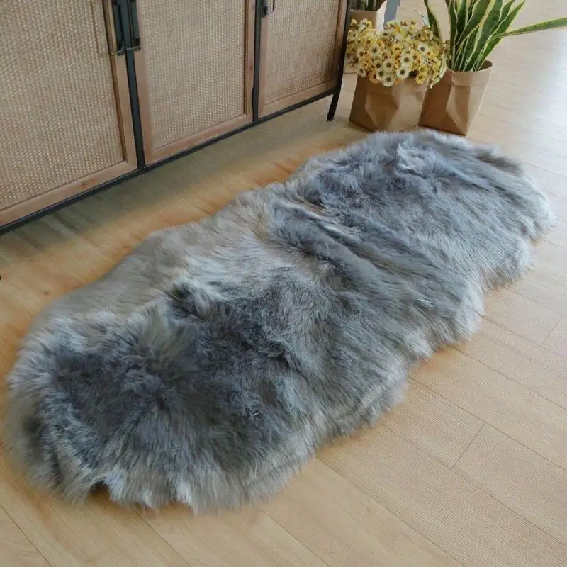 1Pcs 60x100cm Imitation Wool Fluffy Carpet with Wavy Edges Plush Floor Mat Sofa Bedside Blanket Home Decor 3