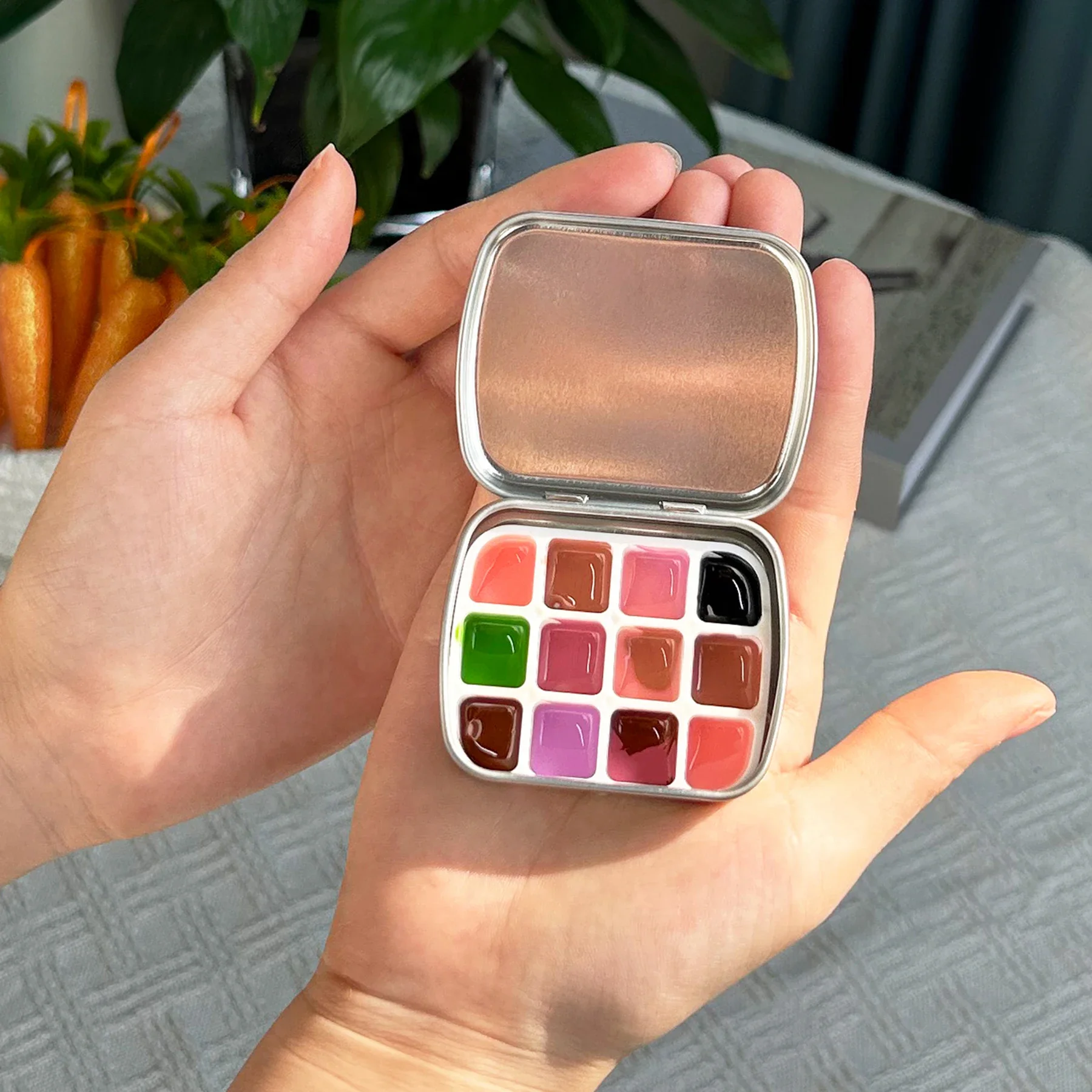 12 그리드 미니 수채화 상자 - 초소형, 경량, 여행용 크기, 페인팅 및 스케치용 보습 팔레트