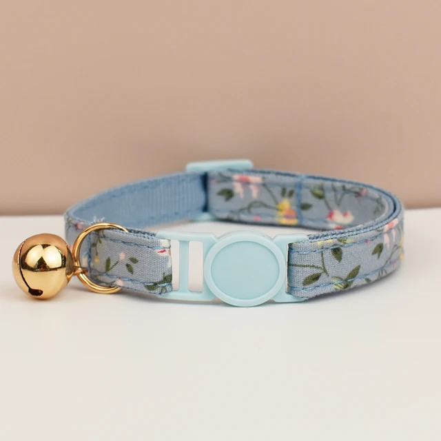 Adjustable Cat Collars with Bowknot Pet Safety Prevents Choking Comfortable And Stylish for Cats 3